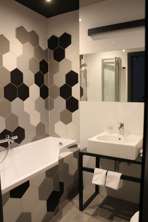 H33 Apartamenty บือตอม ภายนอก รูปภาพ